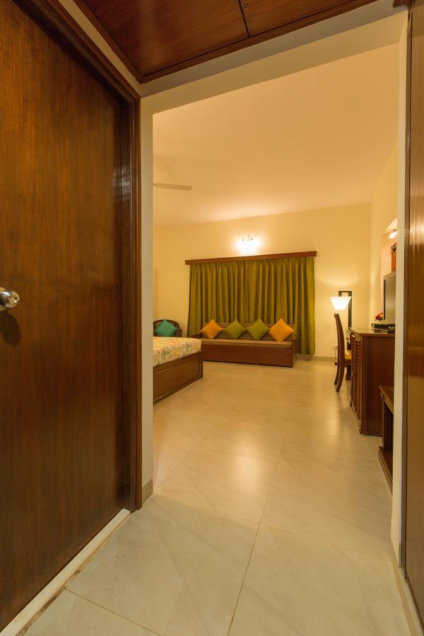 Viva Hotel Near Madgaon Railway Station Bagian luar foto